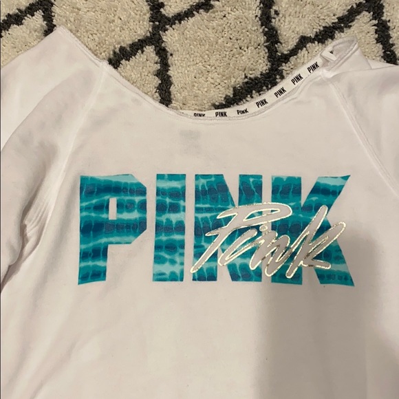Women’s size small Victoria’s Secret PINK pullover - Picture 2 of 6